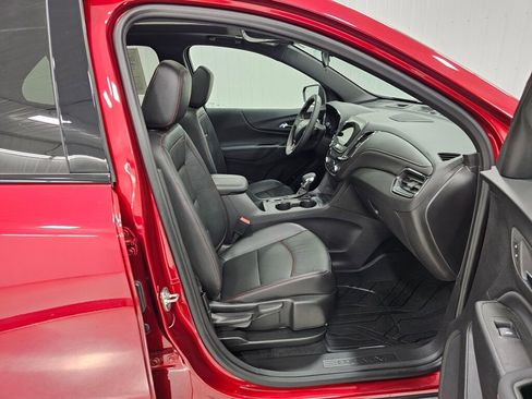 Used 2024 Chevrolet Equinox RS w/ RS Leather Package image 16
