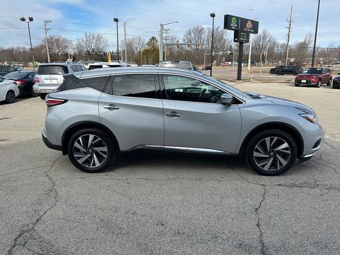 Used 2017 Nissan Murano Platinum image 4