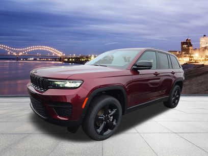 New 2025 Jeep Grand Cherokee Laredo