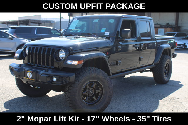 Used 2023 Jeep Gladiator Sport AWD/4WD image 14