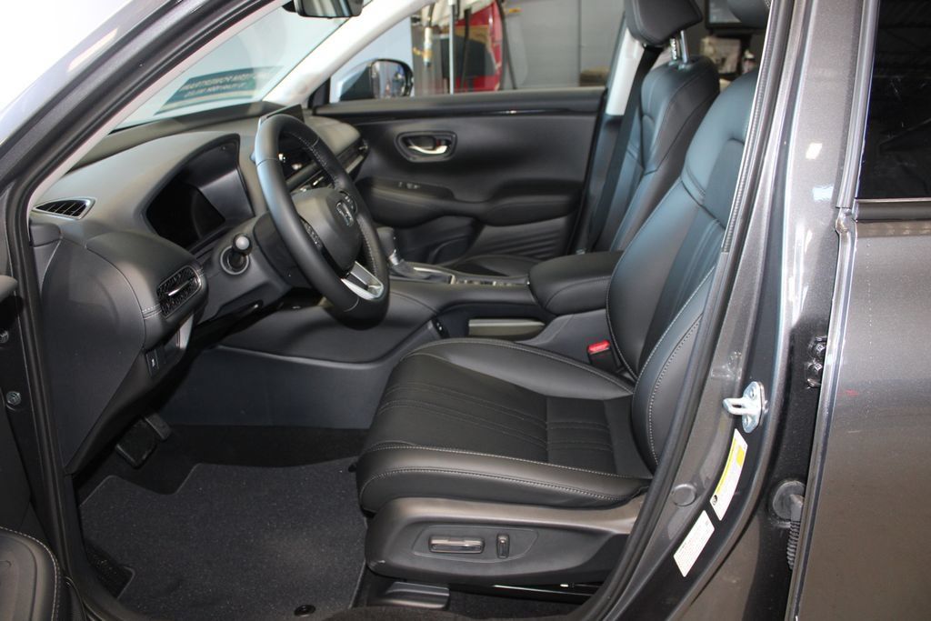 New 2027 Honda HR-V EX-L image 14