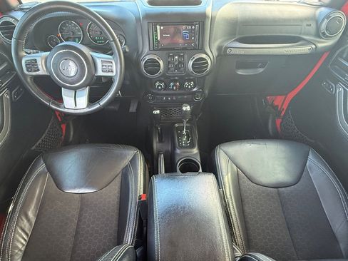 Used 2016 Jeep Wrangler Unlimited Sport image 16