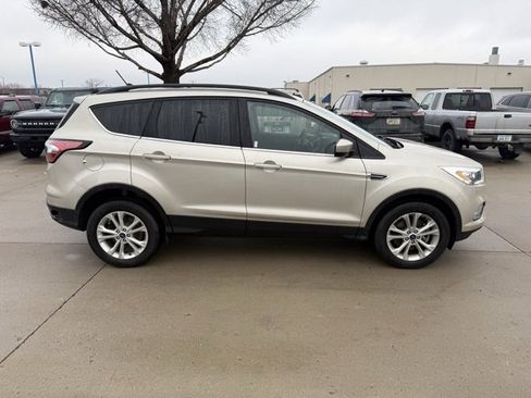 Used 2018 Ford Escape SEL w/ Ford Safe & Smart Package image 8