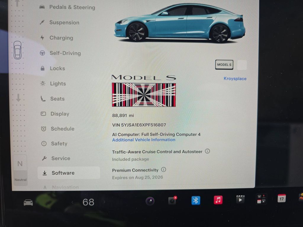 Used 2023 Tesla Model S Plaid AWD/4WD image 3
