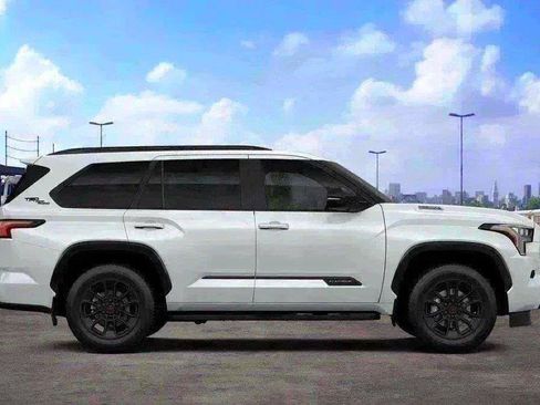 New 2026 Toyota Sequoia Platinum w/ TRD Off-Road Package AWD/4WD image 34