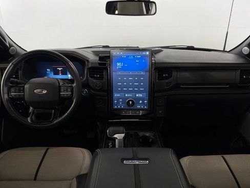Used 2023 Ford F150 Lightning Platinum AWD/4WD image 25
