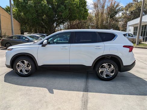 Used 2023 Hyundai Santa Fe SE image 7