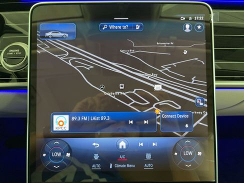 New 2026 Mercedes-Benz S 580e 4MATIC Sedan image 23