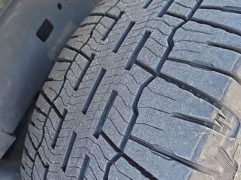 Used 2021 RAM 2500 Big Horn w/ Level B Equipment Group image 12