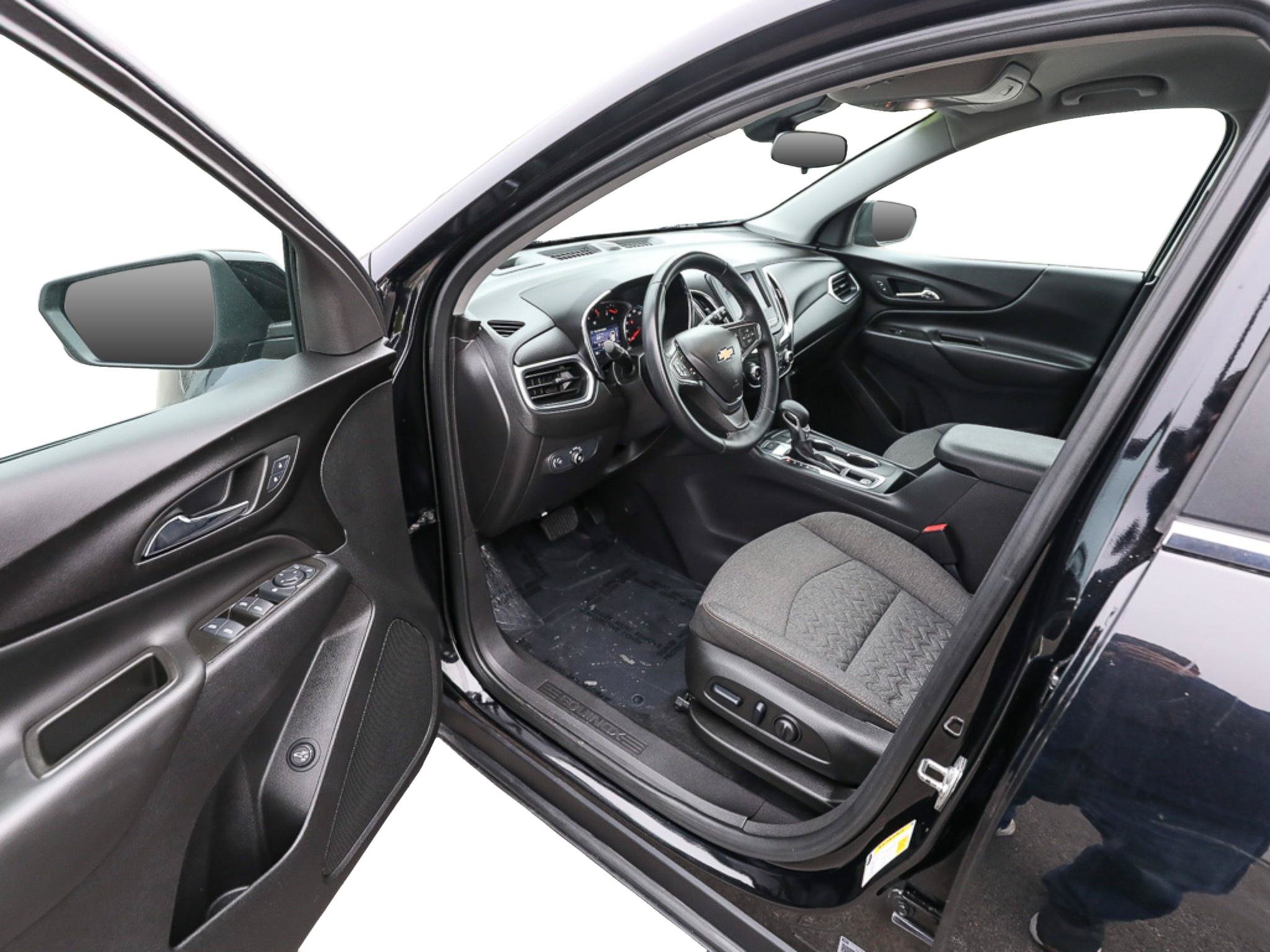 Used 2024 Chevrolet Equinox LT AWD/4WD image 11