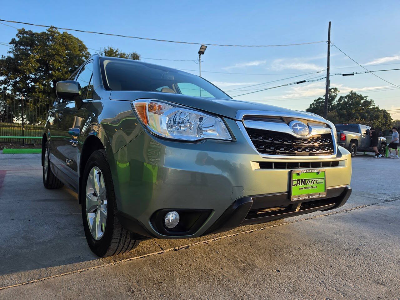Used 2016 Subaru Forester 2.5i Limited AWD/4WD image 4