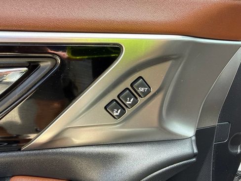 Used 2022 Subaru Outback Touring XT AWD/4WD image 12