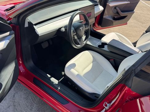 Used 2023 Tesla Model 3 Standard Range RWD image 18