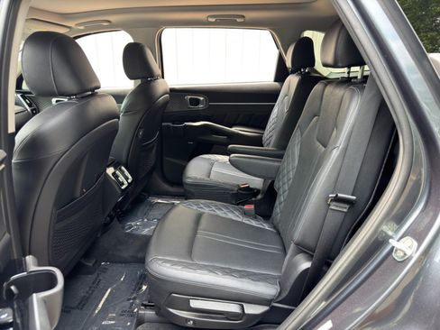Used 2022 Kia Sorento SX FWD image 39