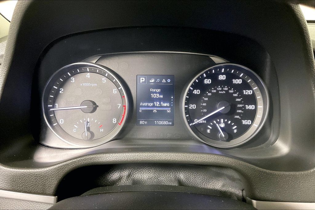 Used 2017 Hyundai Elantra Limited FWD image 18