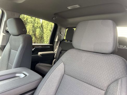 New 2025 GMC Sierra 2500 SLE w/ SLE Value Package; image 20