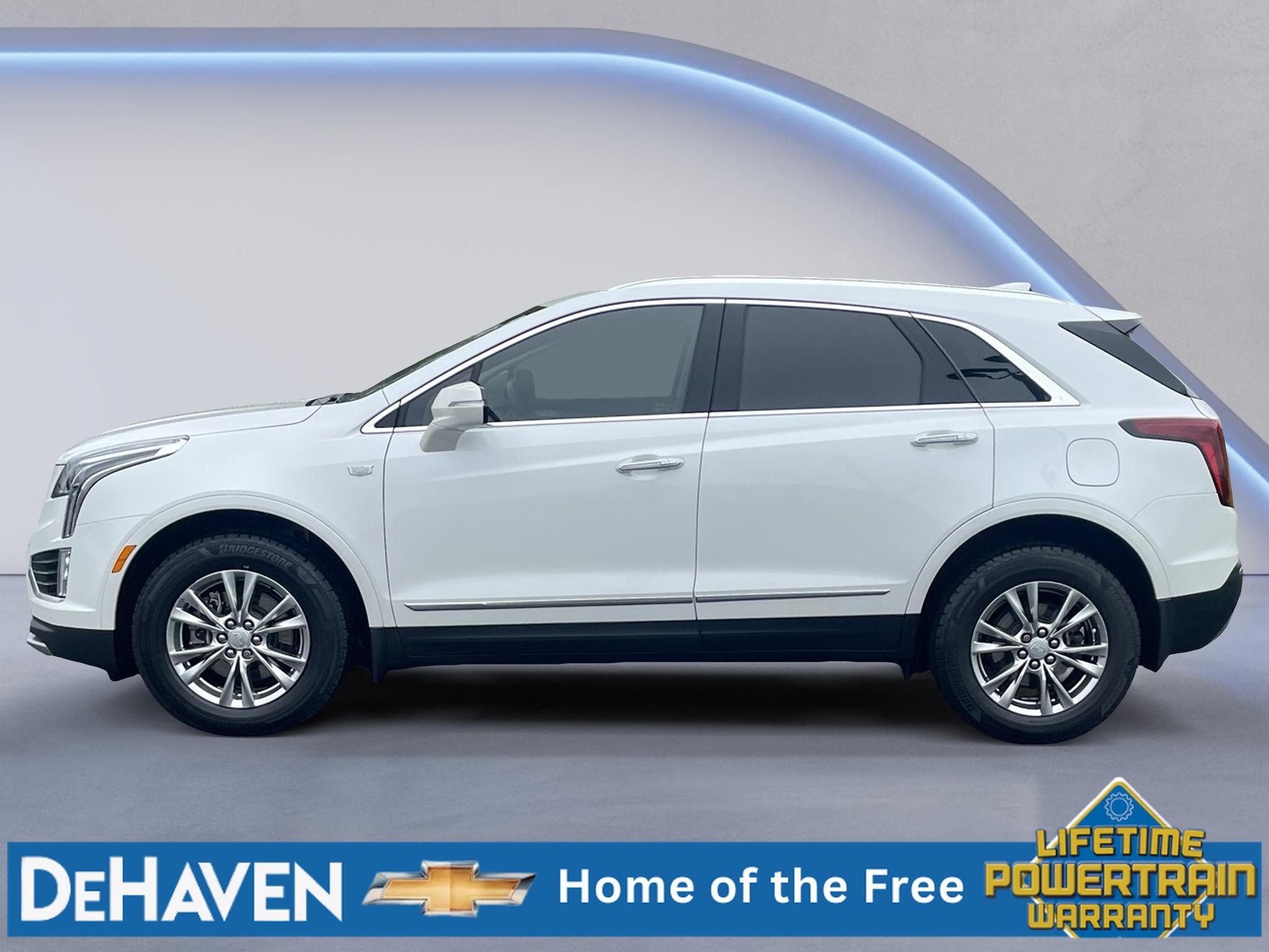 Used 2021 Cadillac XT5 Premium Luxury FWD image 3