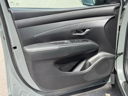 Used 2026 Hyundai Tucson SE image 18