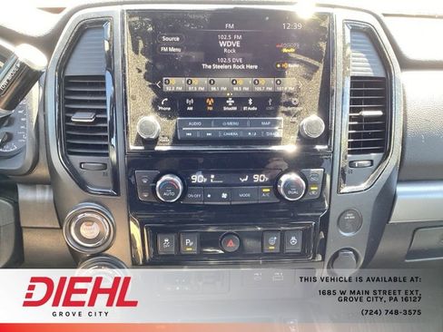 Used 2021 Nissan Titan PRO-4X w/ Pro-4x Convenience Package AWD/4WD image 22