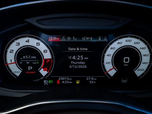 Used 2024 Audi RS 6 performance image 44