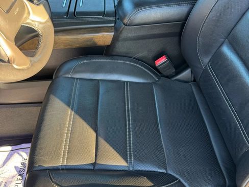 Used 2018 GMC Yukon XL Denali w/ Open Road Package image 23