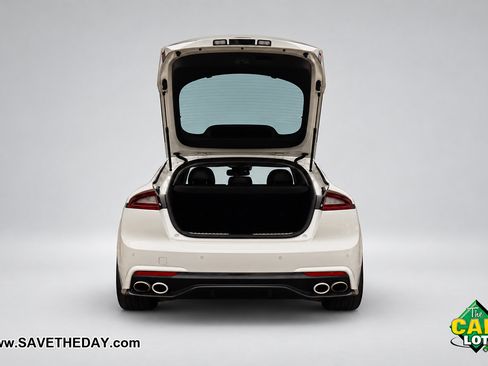 Used 2019 Kia Stinger Premium RWD image 12
