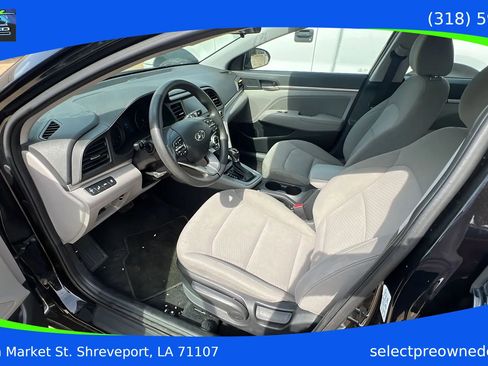 Used 2019 Hyundai Elantra SEL image 3