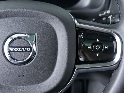 Certified 2024 Volvo XC90 B6 Ultimate AWD/4WD image 13