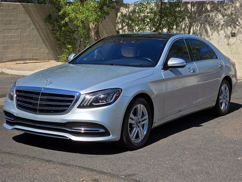 Used 2018 Mercedes-Benz S 450 Sedan image 6
