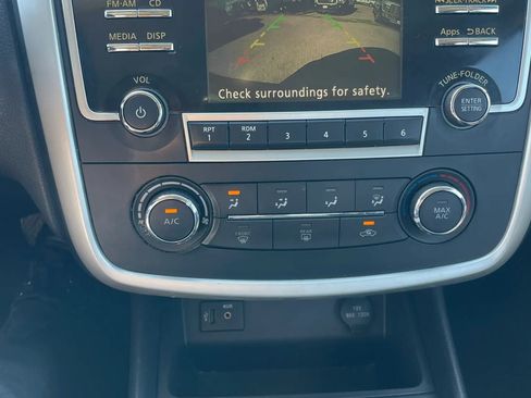 Used 2016 Nissan Altima 2.5 S w/ Power Driver Seat Package FWD image 19