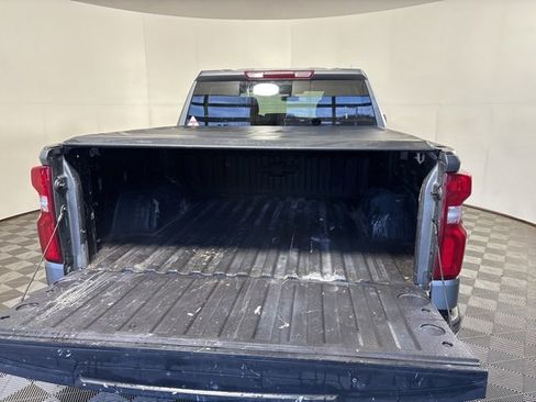 Used 2022 Chevrolet Silverado 1500 RST image 8
