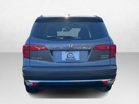 Used 2016 Honda Pilot Touring image 7