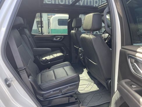 Used 2022 Chevrolet Tahoe High Country image 13