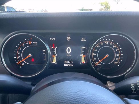 Used 2018 Jeep Wrangler Unlimited Sport S AWD/4WD image 20