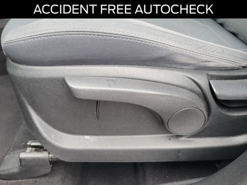 Used 2019 Kia Sorento L FWD image 17