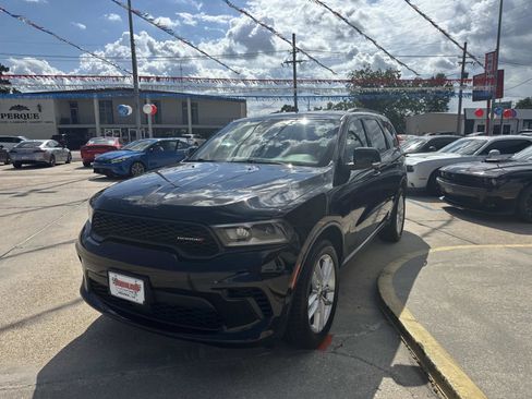 Certified 2024 Dodge Durango GT image 3
