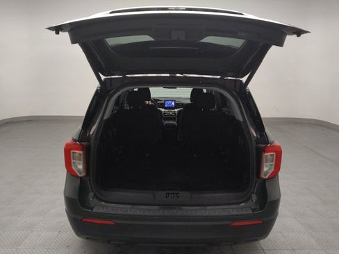 Used 2022 Ford Explorer XLT AWD/4WD image 29
