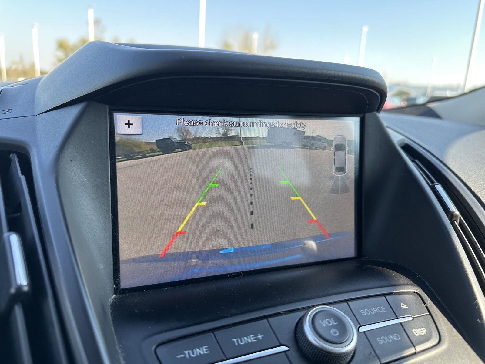 Used 2017 Ford Escape SE w/ Equipment Group 201A FWD image 22