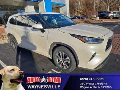 Used 2020 Toyota Highlander XLE