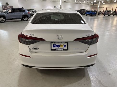Used 2025 Honda Civic Sport image 7