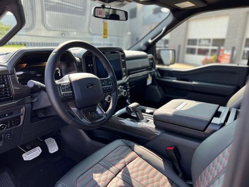 New 2025 Ford F150 Lariat w/ Equipment Group 501A Mid image 25