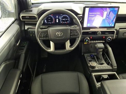 New 2026 Toyota 4Runner Limited AWD/4WD image 10