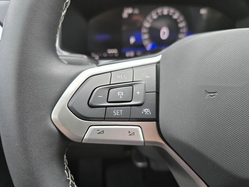 New 2026 Volkswagen Taos SE AWD/4WD image 26