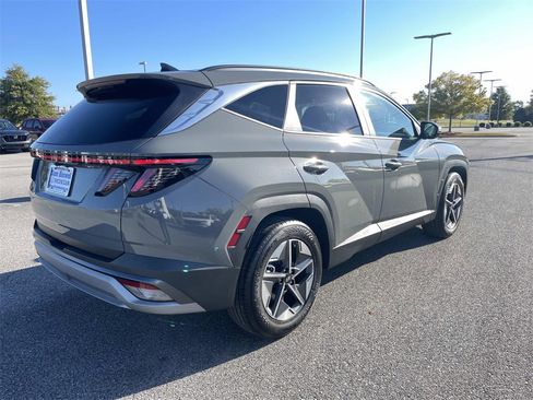 Used 2025 Hyundai Tucson SEL image 3