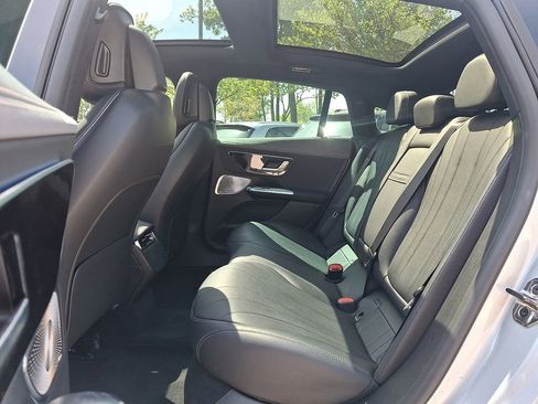 Used 2023 Mercedes-Benz EQE 500 4MATIC Sedan w/ Digital Light Package image 10