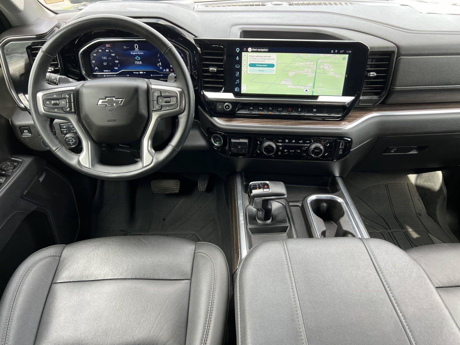 Used 2025 Chevrolet Silverado 1500 RST w/ Redline Edition AWD/4WD image 2