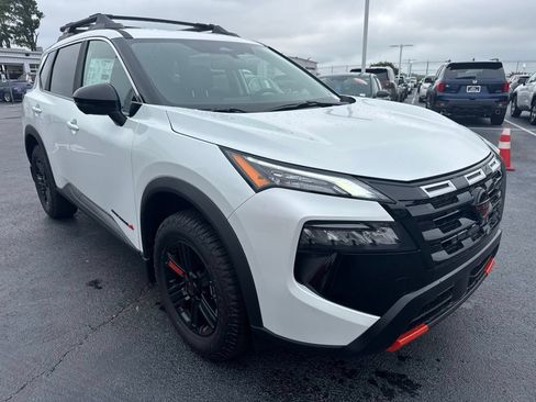 New 2026 Nissan Rogue SV w/ Rock Creek Premium Package AWD/4WD image 7