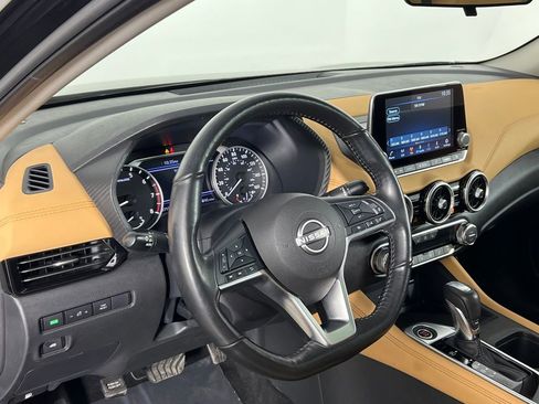 Used 2024 Nissan Sentra SV w/ SV Premium Package image 20