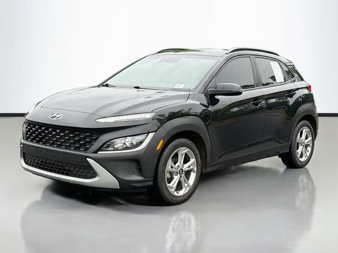 Used 2023 Hyundai Kona SEL FWD image 2