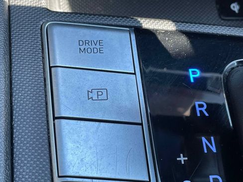Used 2024 Hyundai Elantra SEL w/ Convenience Package FWD image 30